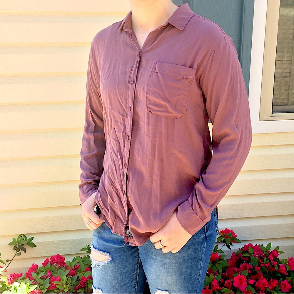Abercrombie & Fitch Button Down Shirt| Size M